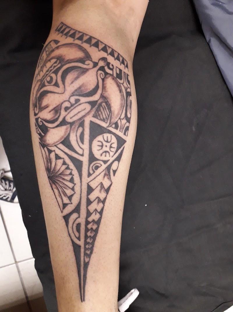 Ba Ink Tattoos And Piercings - Photo 2